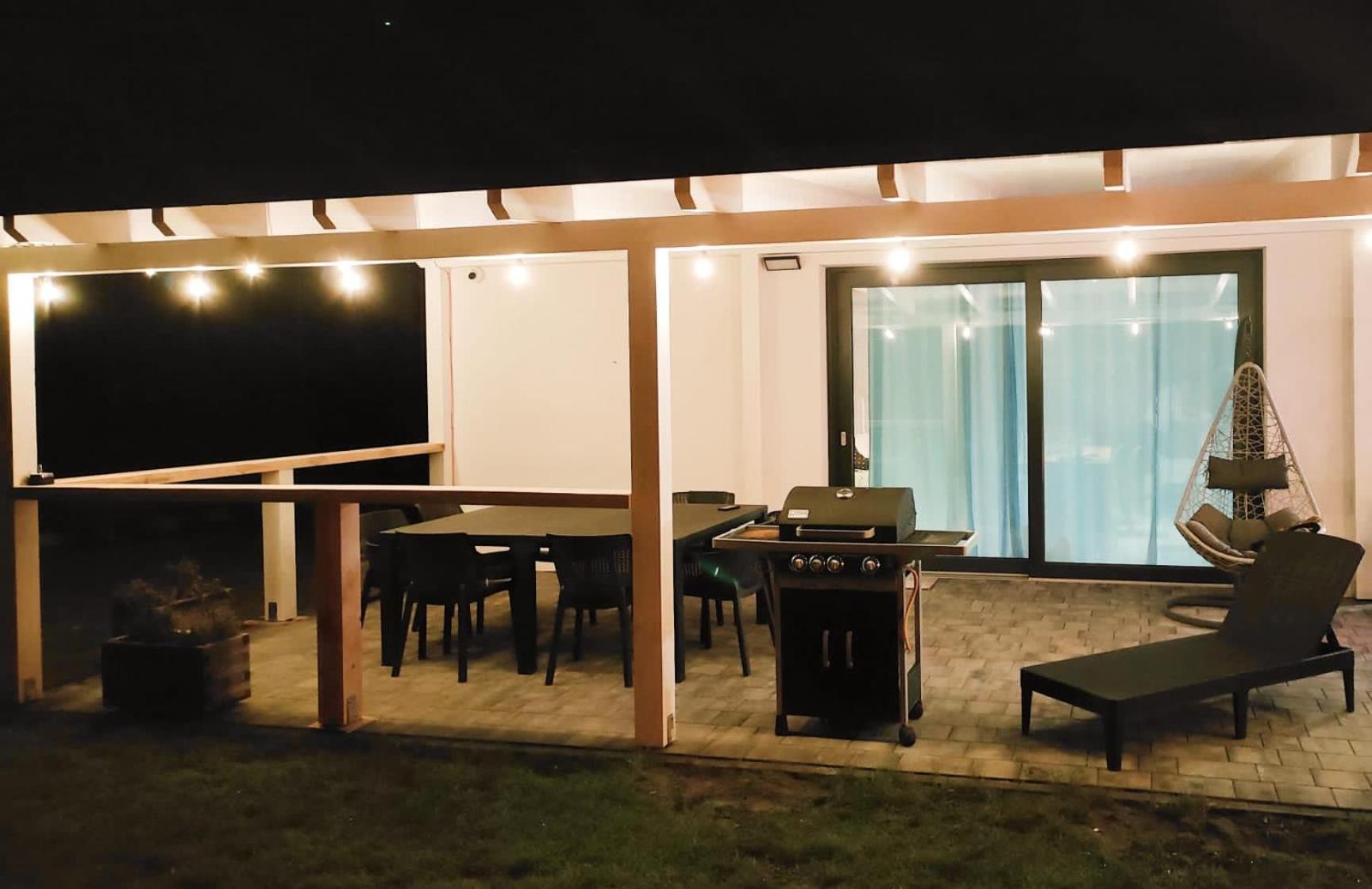 Dom Nad Morzem Z Jacuzzi 10 Osob Morze Przygod Villa Mieroszyno Kültér fotó